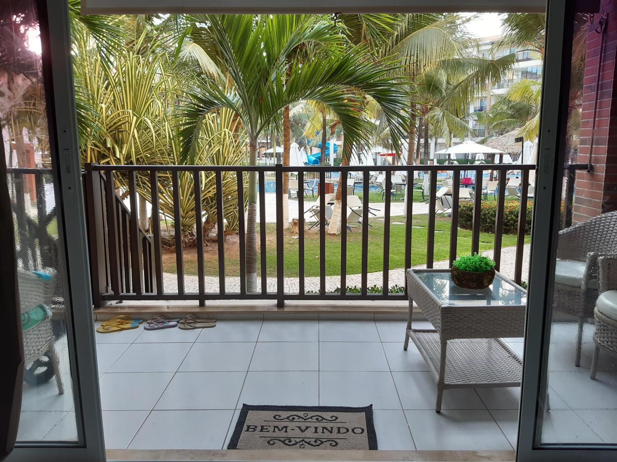 Beach Living - Porto Das Dunas - Ap Terreo 300M Beach Park Pe Na Areia أكويراز الغرفة الصورة